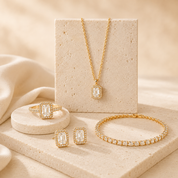 Women’s Gold Jewelry Set